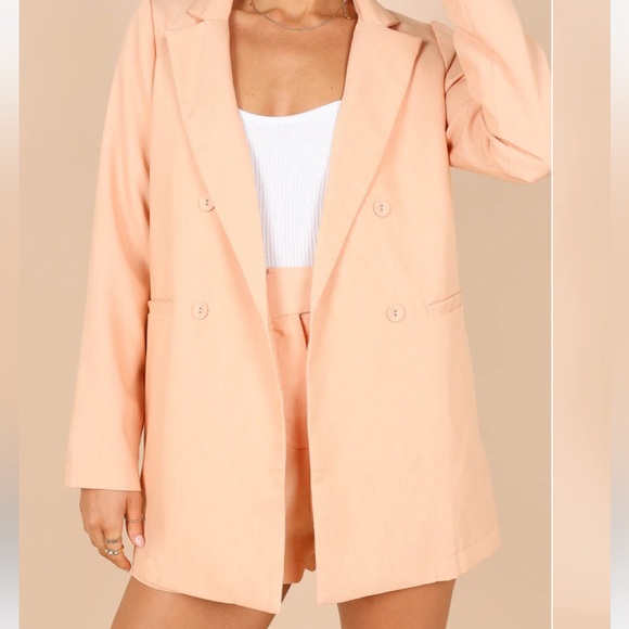 peach tailored blazer - Picture 3 of 10